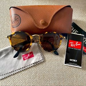 Ray-Ban Round Fleck Brown Classic Tortoise